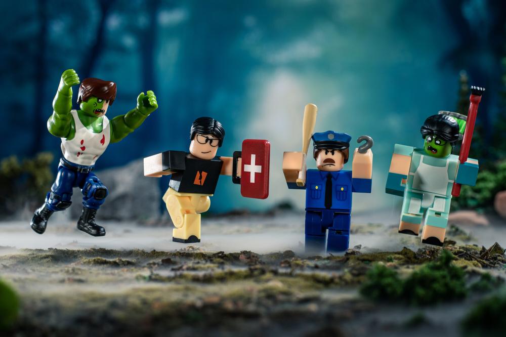 Игровой набор Roblox Multipack Field Trip Z: Principal Boss купить