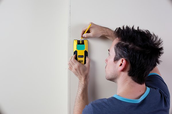 Детектор неоднородностей Stanley FatMax S300, 38/51/75мм, LCD индикатор, калибровка одной кнопкой