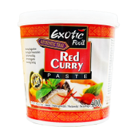 Паста Exotic Food Карі червона 400г. Склад: цибуля-шалот 26,5%, перець чилі 19%, сіль 13,8%, соєва олія 10,6%, часник 9%, лемонграс 5,5%, калган 2,73%, каффір-лайм 1,9%, тайське листя базиліку 1,4%, с