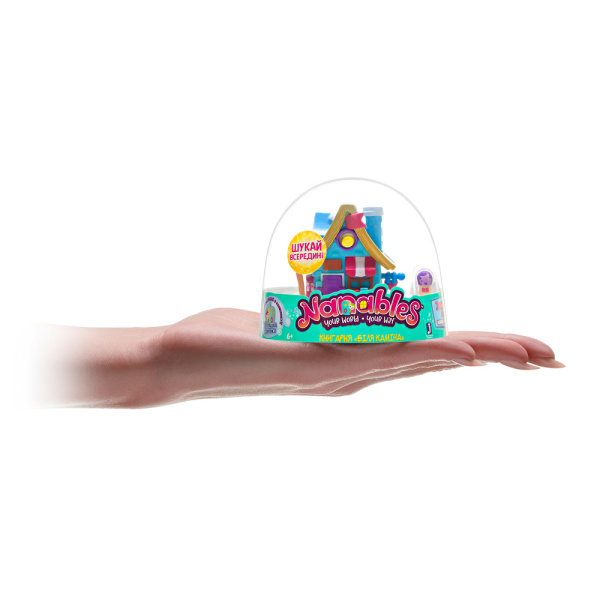Ігрова фігурка Nanables Small House Зимовий дивосвіт, Книгарня Біля каміна