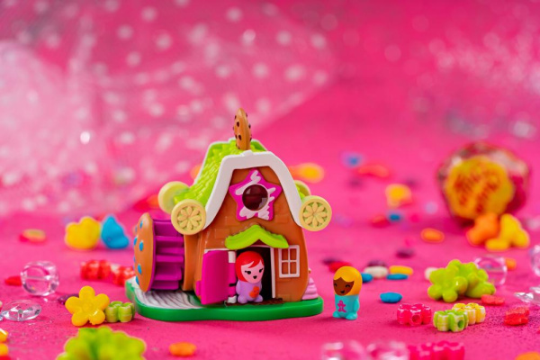 Ігрова фігурка Nanables Small House Містечко солодощів, Крамниця "Печиво з молоком"