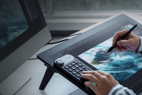 Графічний монітор Huion 23,8" Kamvas Pro 24,4K HDMI,DP,USB-C,DC,USB-A,чорний