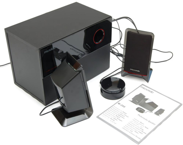 Акустична система MICROLAB M-200 2.1, 40W, mini-jack, чорний