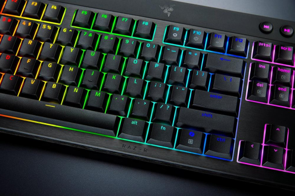 Клавіатура механічна Razer BlackWidow V4 Low-profile HyperSpeed, 104key, Green Switch, USB-A/WL/BT, EN, RGB, чорний