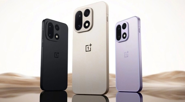 Смартфон OnePlus 15 5G (PLK110) 6.78" 16/512ГБ, 2SIM, 7300мА•год, чорний