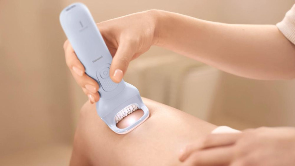 Епілятор Philips Series 8000 дисковий, аккумул., пінцет.-32, волог.+сух., футляр, з підсвіткою, білий
