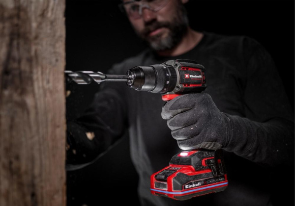 Шурупокрут-дриль ударний акумуляторний Einhell Professional TP-CD 18/70-C Li-i BL - Solo 18В 70Нм 0 - 450/0 - 2000 LED 1.07кг без АКБ та ЗП