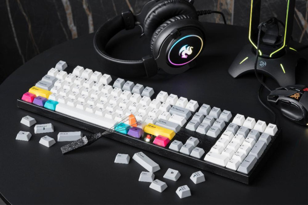 Клавиатура Varmilo VEA108 CMYK, Cherry Mx Brown, Multicolor