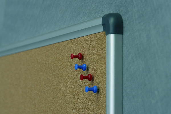 Дошка коркова 2х3 в алюмінієвій рамці X-line