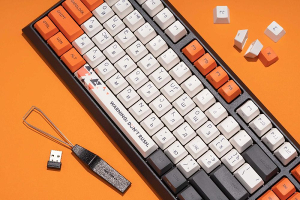 Клавиатура механическая Varmilo VCS87 Awake 87Key, Cherry Mx Silent Red, BT/WL/USB-A, EN/UKR, No Led, Оранжевий