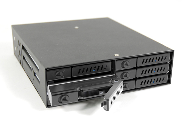 Отсек для накопителя CHIEFTEC Backplane CMR-625, 6x2.5" HDD/SSD, 1x5.25" EXT Slot, SATA, черный