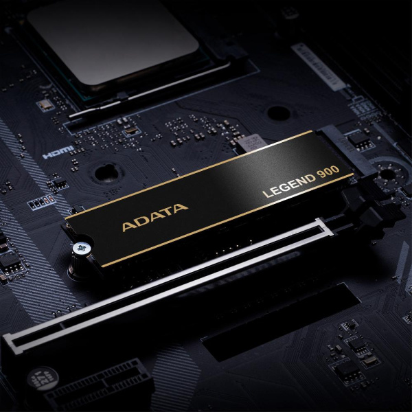Накопитель SSD ADATA M.2 2TB PCIe 4.0 XPG LEGEND 900