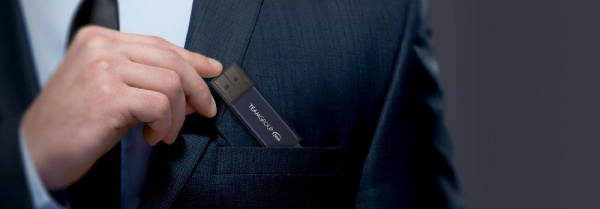 Накопичувач Team 32GB USB 3.2 C211 Blue
