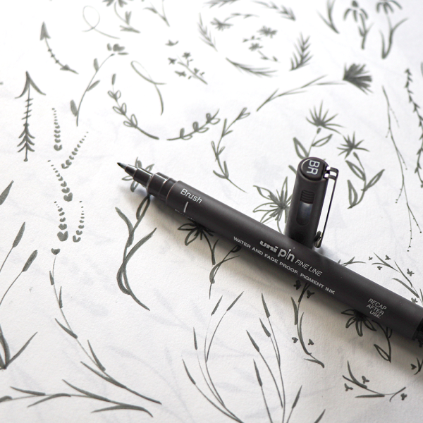 Лайнер браш Uni PIN Brush FINE LINE, темно-сірий