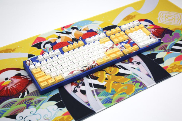 Игровая поверхность Varmilo Lovebirds Gold Desk Mat XL (900х400х3мм)