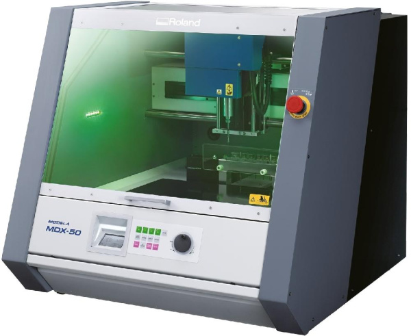Фрезер 3D Roland MDX-50