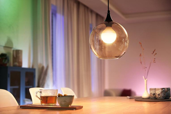 Розумна лампа WiZ E27 11W (75W 1055Lm) G95 2700-6500K Wi-Fi
